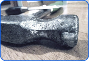 hammer detail_photo